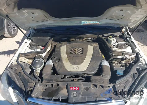 2011 Mercedes-Benz E 350 4Matic из США, поврежденный, VIN WDDHF8HB7BA314897